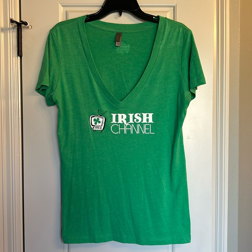 Women’s shirt